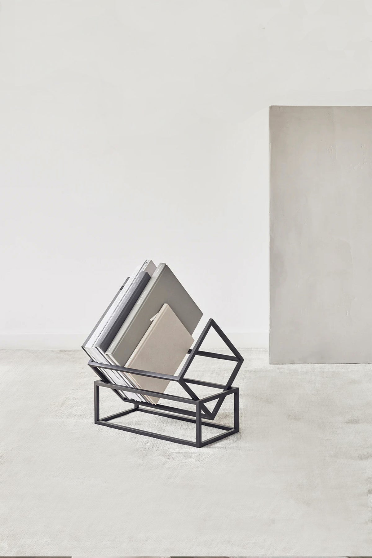 KATI ÇELİK DEKOR KİTAPLIK