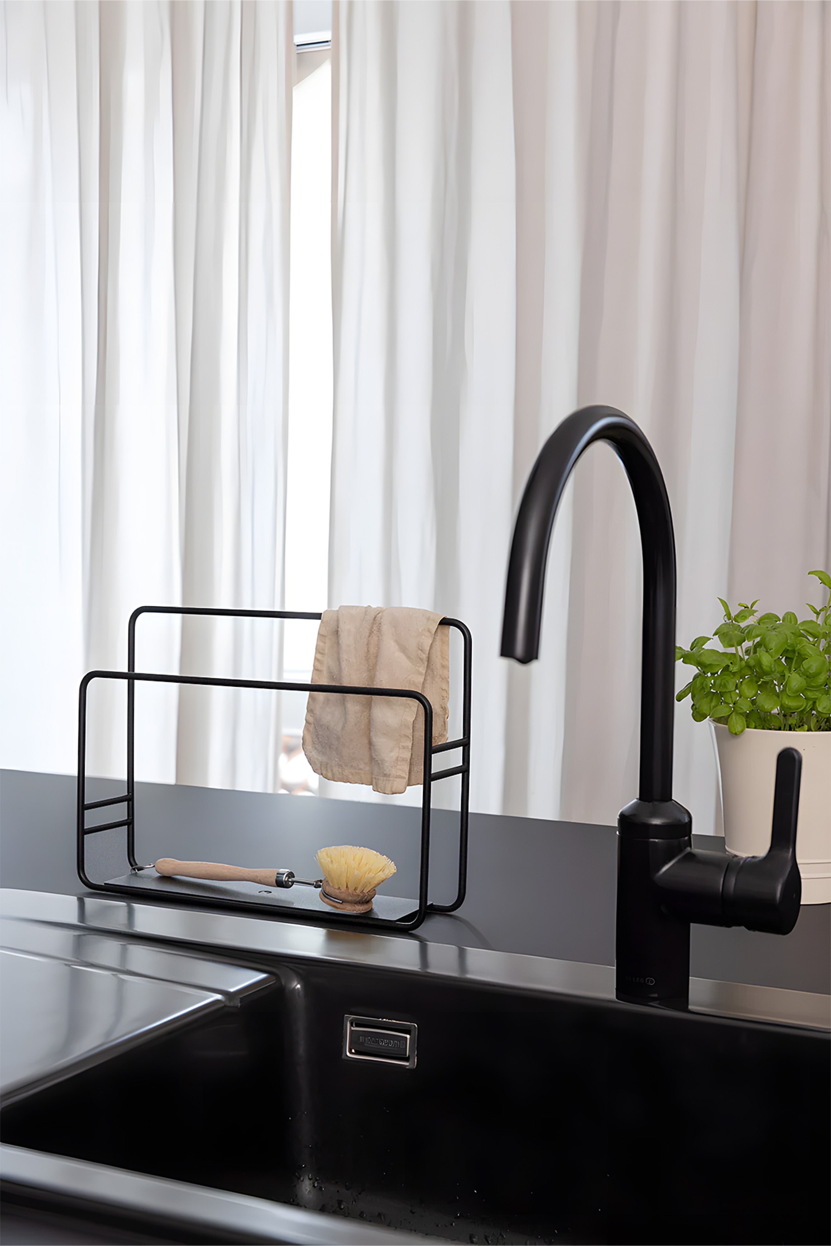 TEZGAH DÜZENLEYİCİ