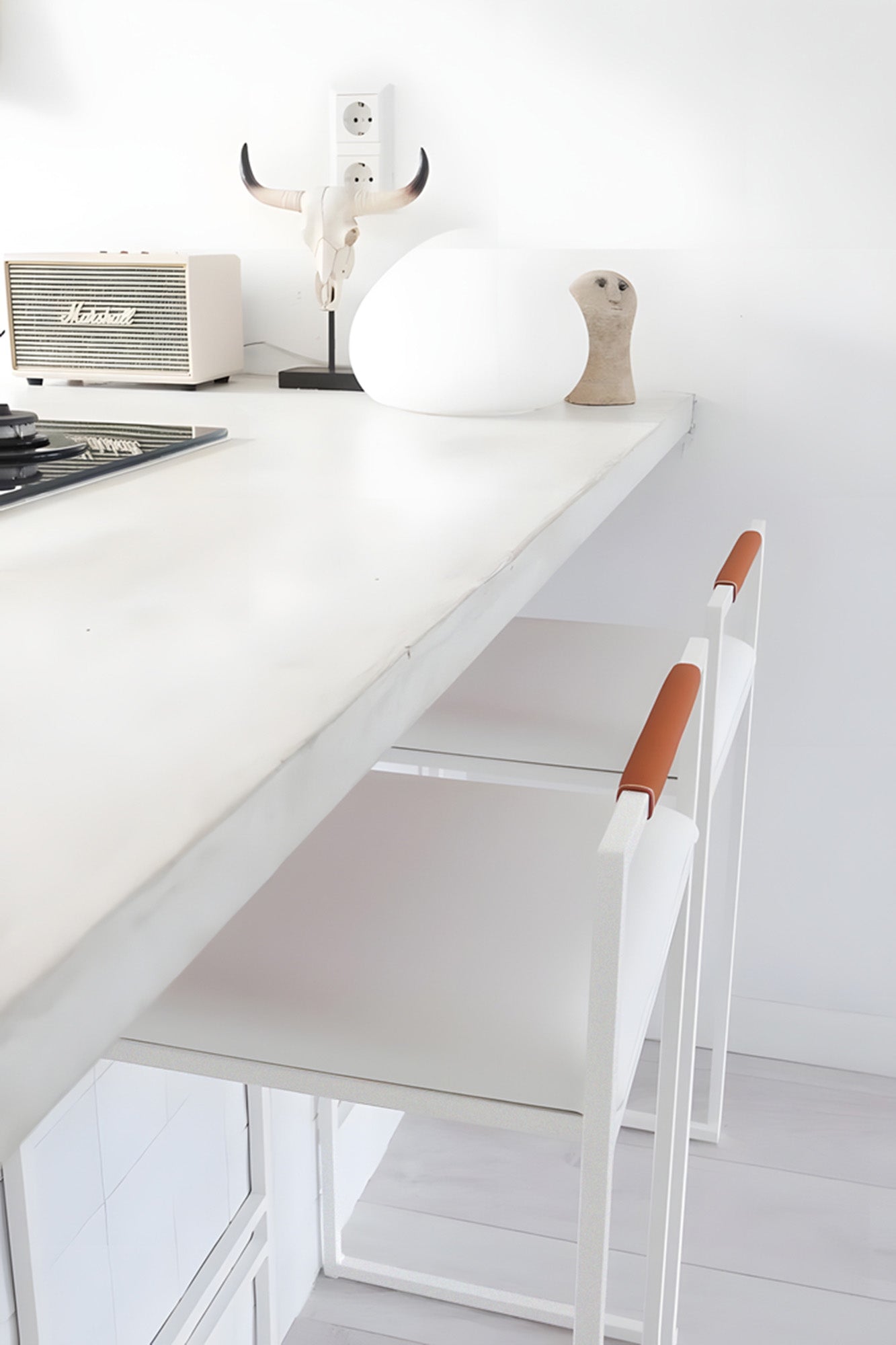 KATI ÇELİK BAR SANDALYESİ (L)