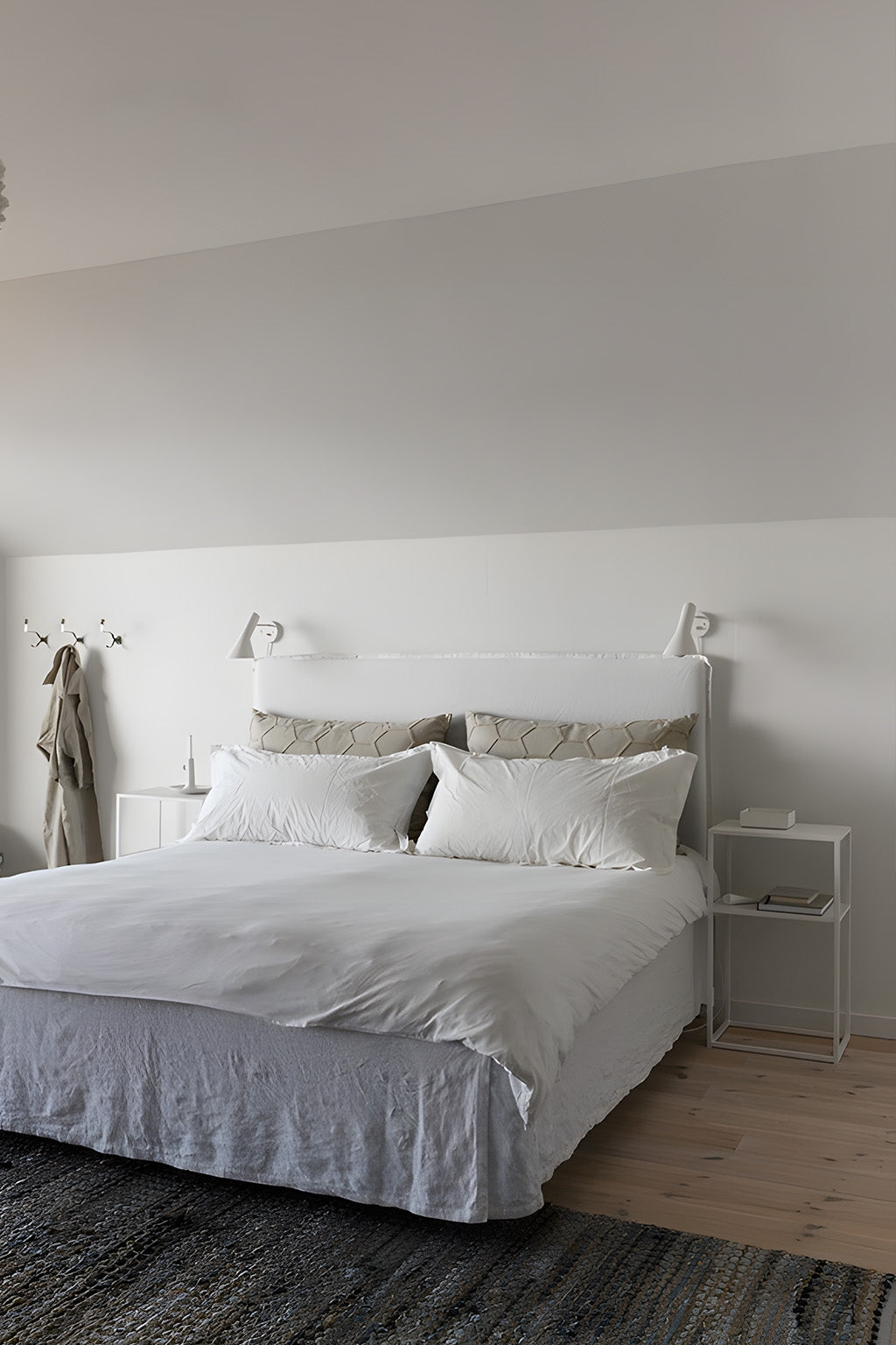 KATI ÇELİK RAFLI SEHPA