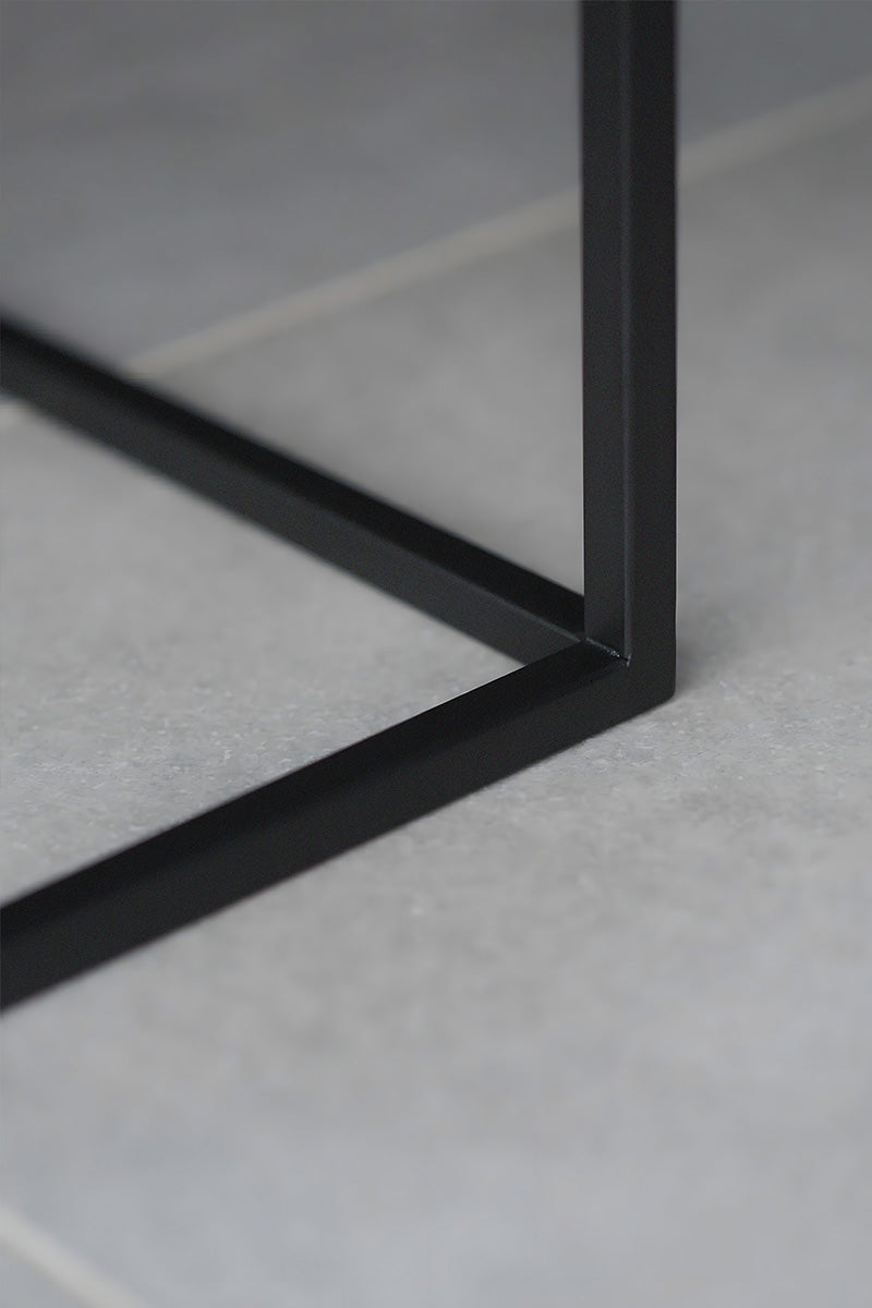 KARE FORMLU METAL SEHPA