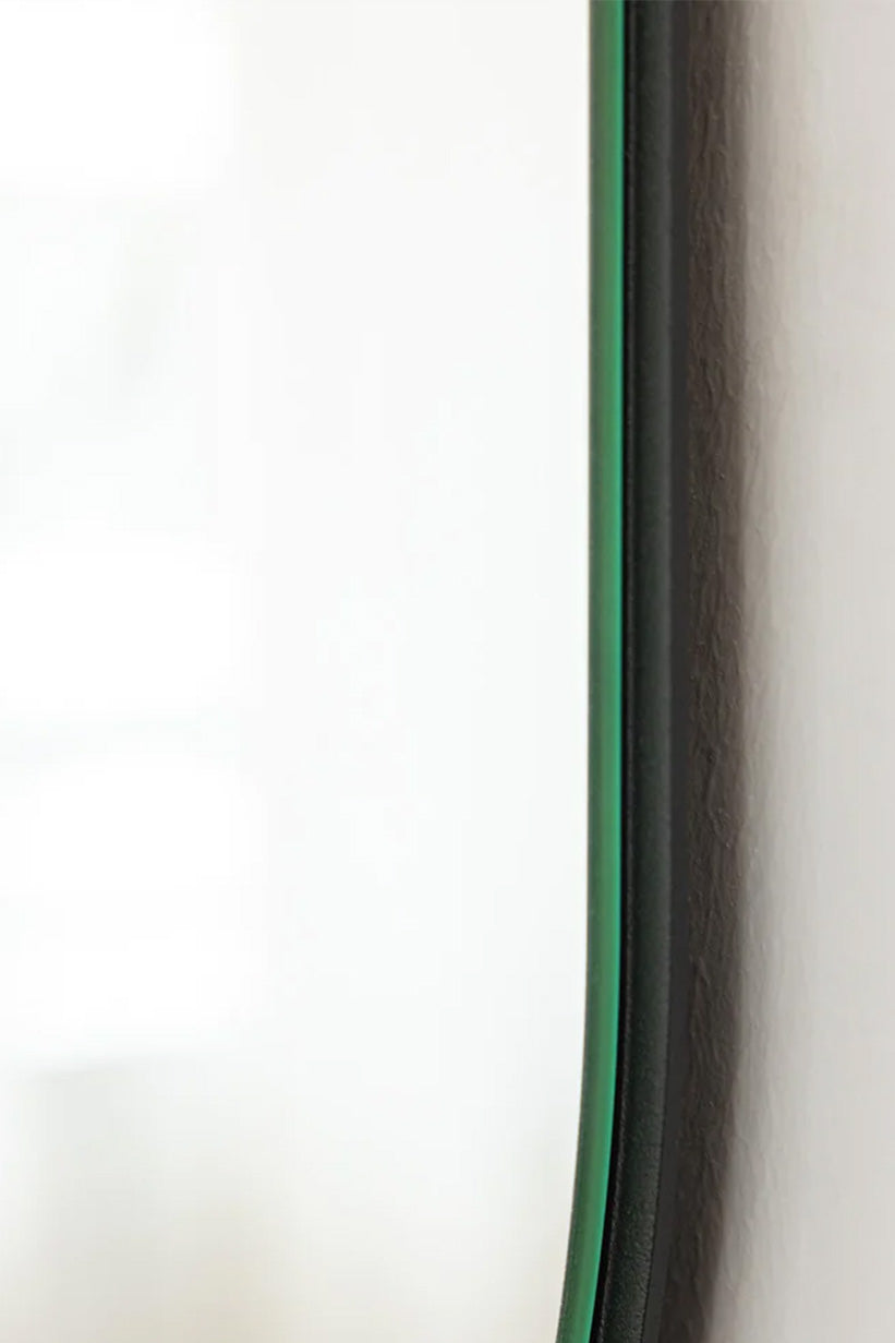 METAL RAFLI DUVAR AYNASI