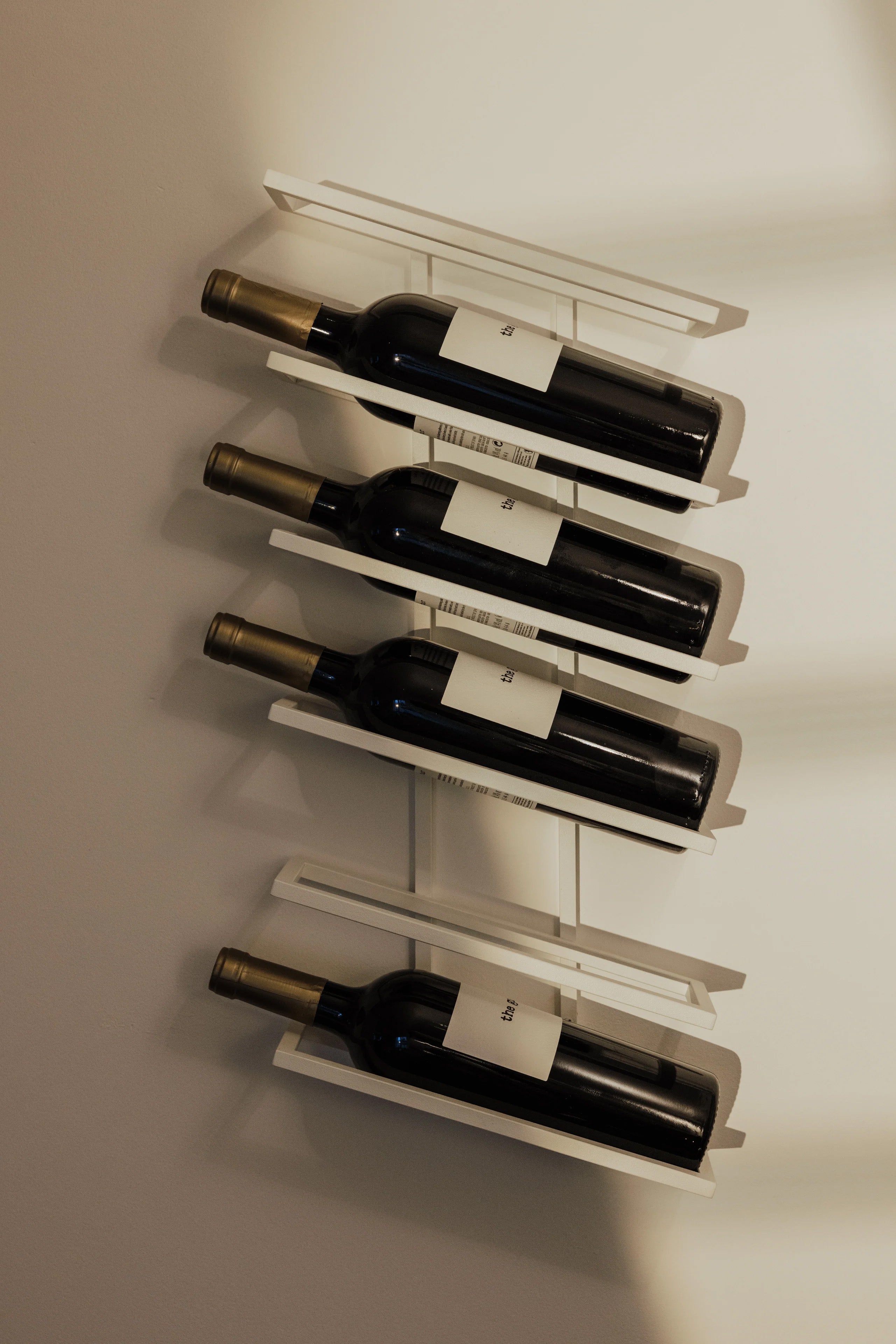 METAL 6 RAFLI MODERN ŞARAPLIK