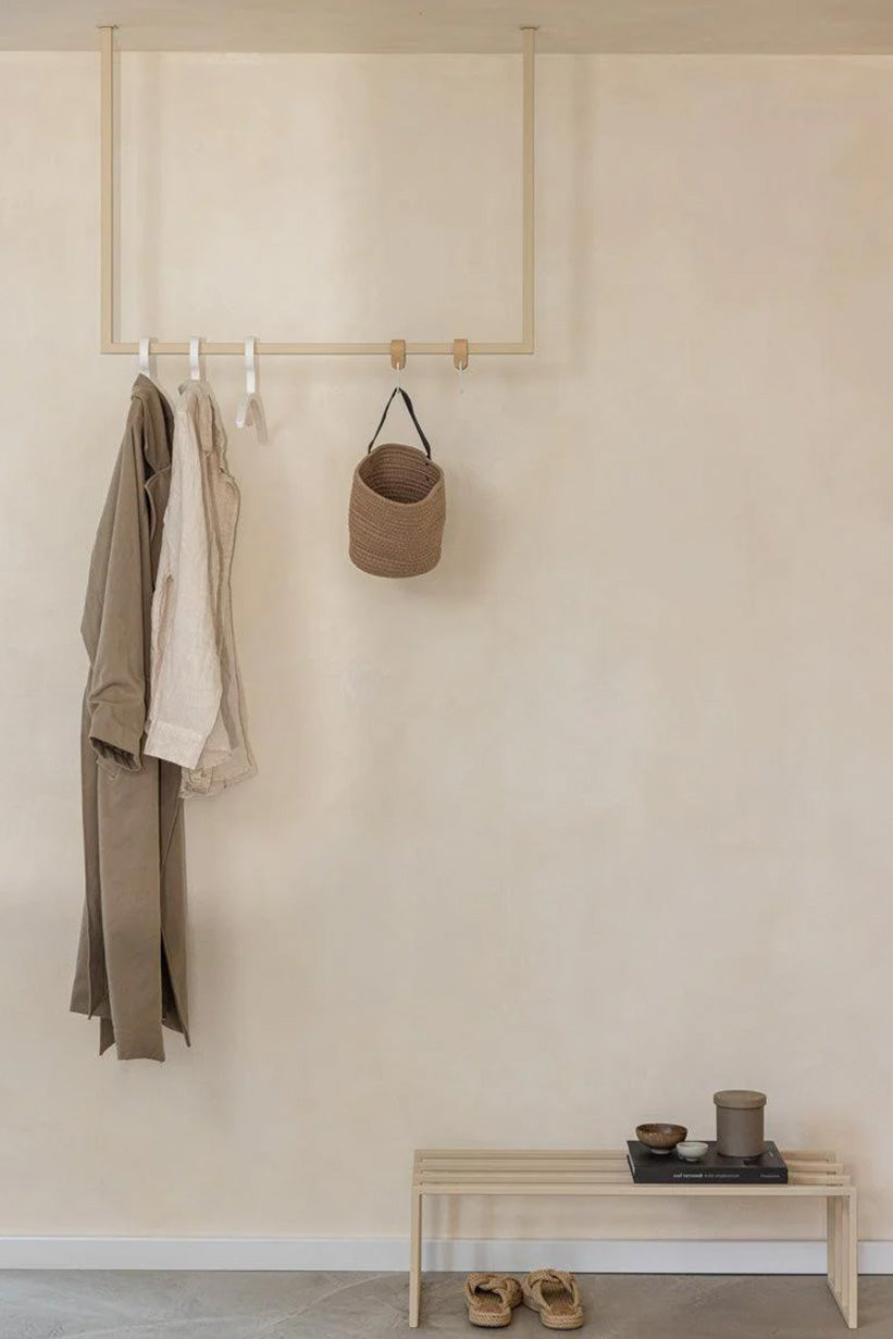 MİNİMALİST METAL PORTMANTO