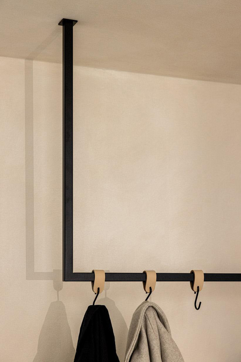 MİNİMALİST METAL PORTMANTO