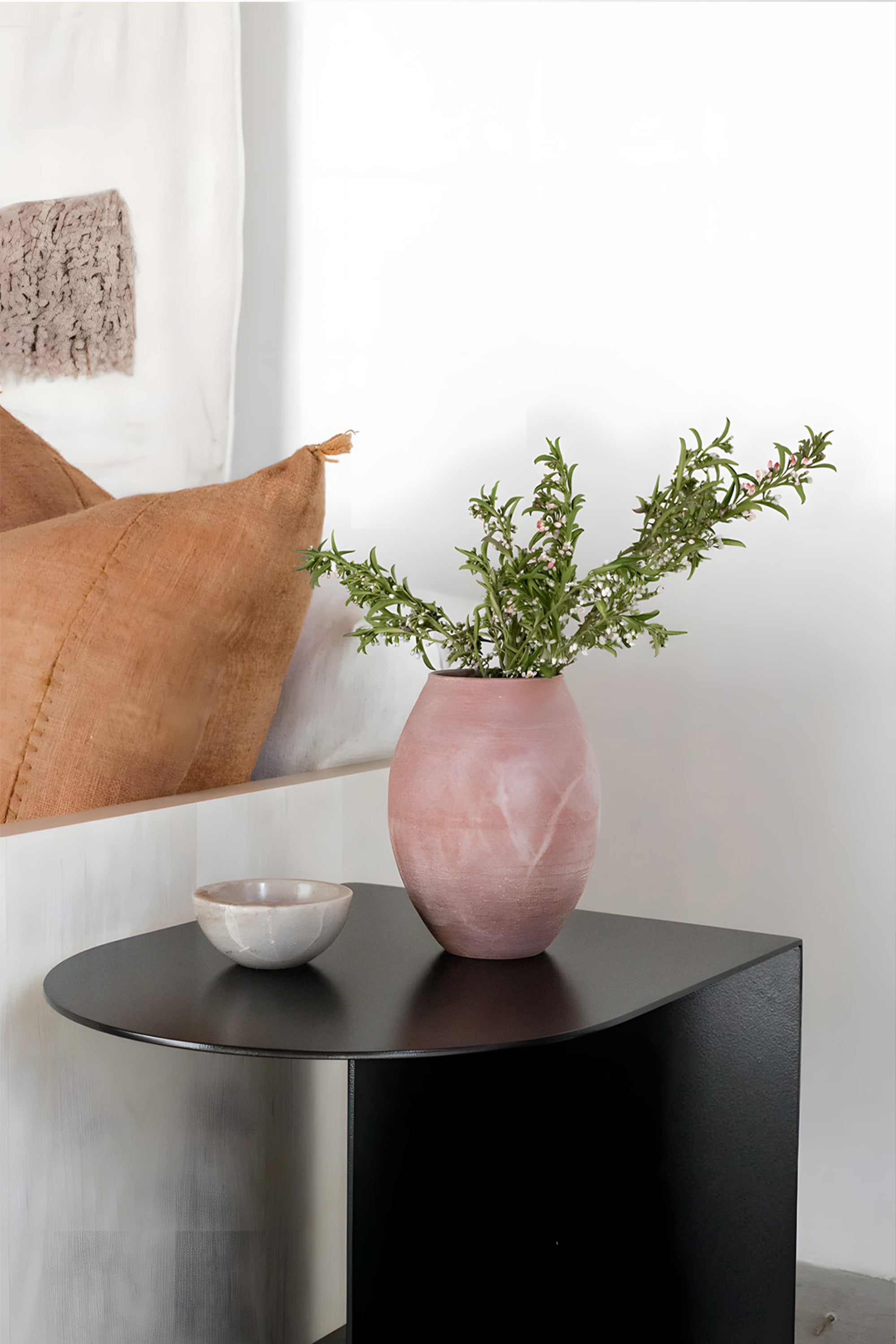 MİNİMALİST METAL SEHPA