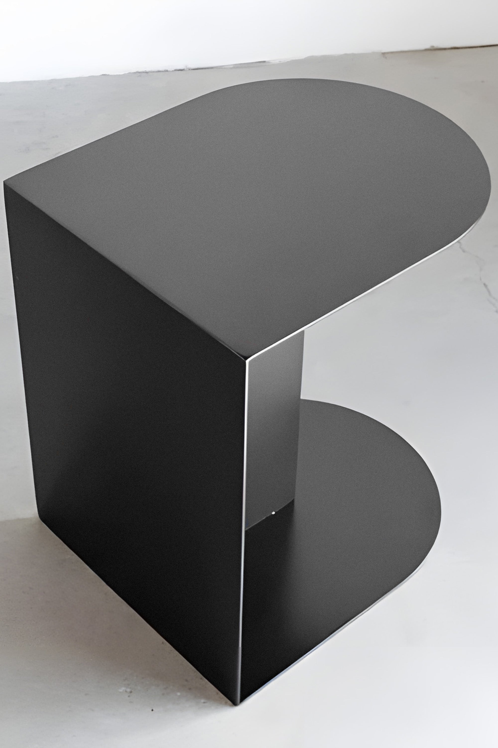 MİNİMALİST METAL SEHPA